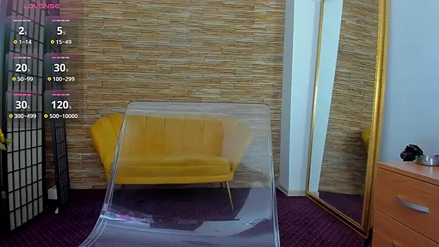 Snapshot of AishaRouhi chatting on September 14, 2025, 5:08 am AishaRouhi online show from September 14, 2025, 5:08 am