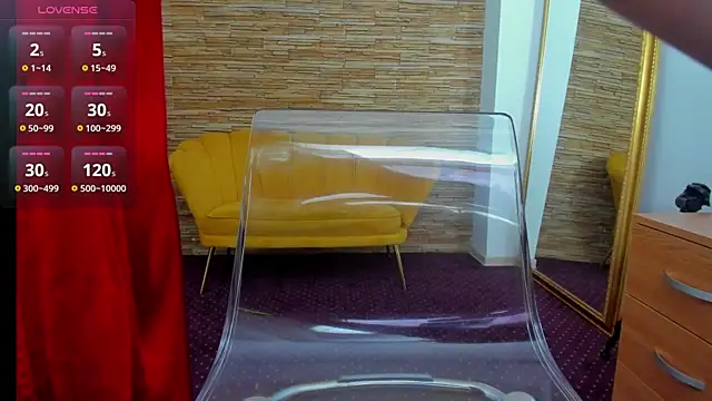 Snapshot of AishaRouhi chatting on September 20, 2025, 4:06 am AishaRouhi online show from September 20, 2025, 4:06 am