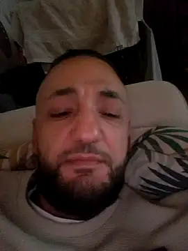 Snapshot of Reeeks69 chatting on March 2, 2025, 4:17 am Reeeks69 online show from March 2, 2025, 4:17 am