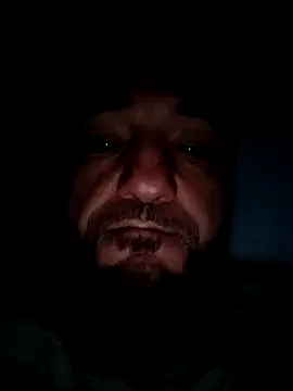 Snapshot of Reeeks69 chatting on September 15, 2025, 1:28 am Reeeks69 online show from September 15, 2025, 1:28 am