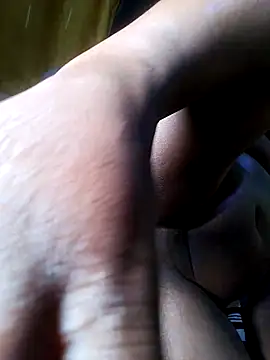 Hugemassivebootie online show from November 18, 2025, 1:32 am