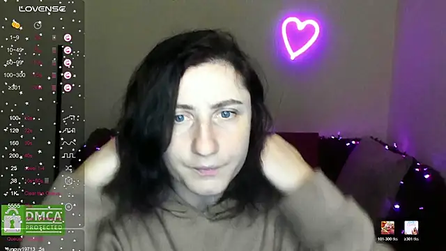 Muse kitty jenia online show from January 6, 2026, 6:23 pm