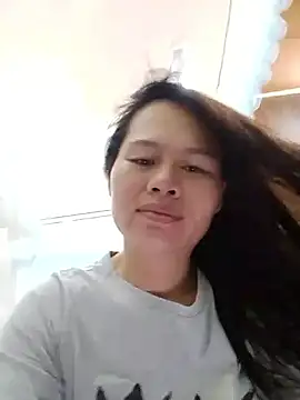 Snapshot of Baby-ladyass20 chatting on April 9, 2026, 6:19 am Baby-ladyass20 online show from April 9, 2026, 6:19 am