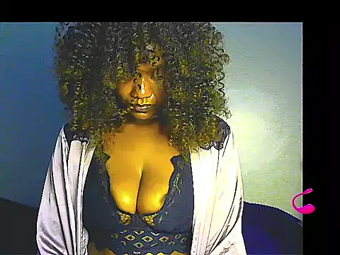 lilylovexx online show from April 17, 2026, 4:26 am