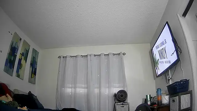 JooveyRose online show from March 20, 2025, 7:25 pm