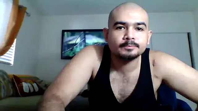 JooveyRose online show from November 24, 2025, 6:30 pm