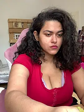 Snapshot of Curvydesifromgermany chatting on March 26, 2026, 10:13 am Curvydesifromgermany online show from March 26, 2026, 10:13 am