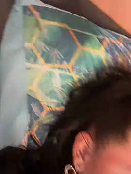 Snapshot of xlinastarrx chatting on April 15, 2026, 5:50 pm xlinastarrx online show from April 15, 2026, 5:50 pm