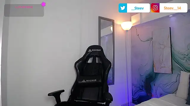 Snapshot of Steev_Novoa chatting on April 15, 2026, 2:50 am Steev Novoa online show from April 15, 2026, 2:50 am