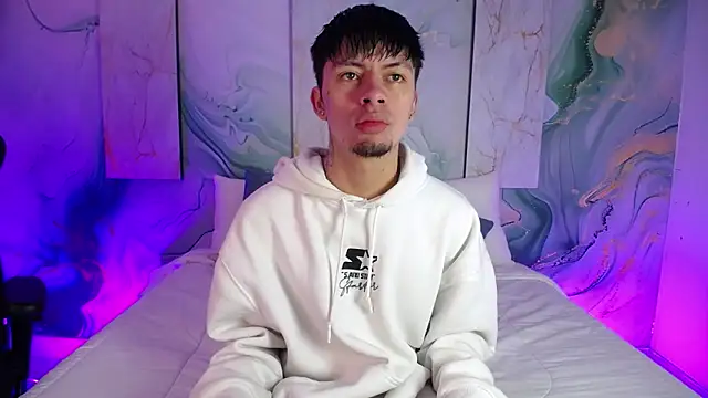 Snapshot of Steev_Novoa chatting on March 27, 2026, 4:10 am Steev Novoa online show from March 27, 2026, 4:10 am