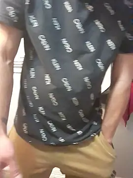 Snapshot of bigdickdaddy2184 chatting on November 8, 2025, 10:08 am bigdickdaddy2184 online show from November 8, 2025, 10:08 am