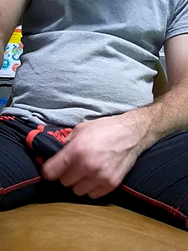 Snapshot of bigdickdaddy2184 chatting on October 31, 2025, 9:32 pm bigdickdaddy2184 online show from October 31, 2025, 9:32 pm