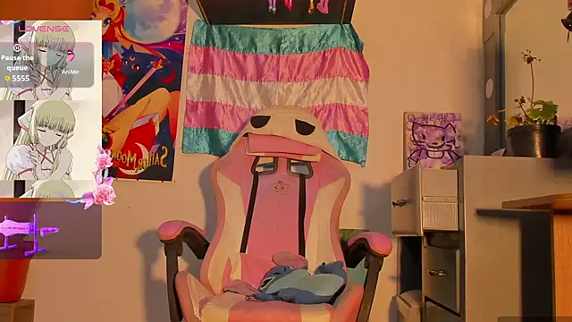 Snapshot of Effy_Marinn chatting on September 25, 2025, 7:14 am Effy Marinn online show from September 25, 2025, 7:14 am