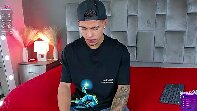 Ken-boy  online show from March 7, 2025, 2:46 am