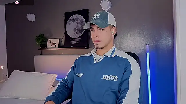 Ken-boy  online show from October 13, 2025, 11:45 am