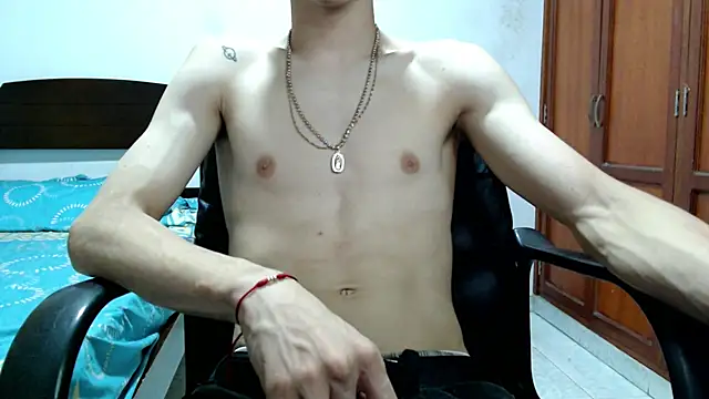 Snapshot of Dei_v_48 chatting on September 9, 2025, 9:46 pm Dei v 48 online show from September 9, 2025, 9:46 pm