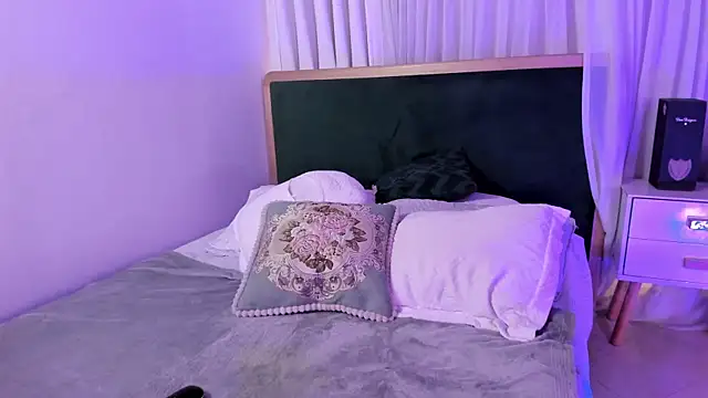 Snapshot of tiffany_becker chatting on March 18, 2025, 10:48 pm tiffany becker online show from March 18, 2025, 10:48 pm