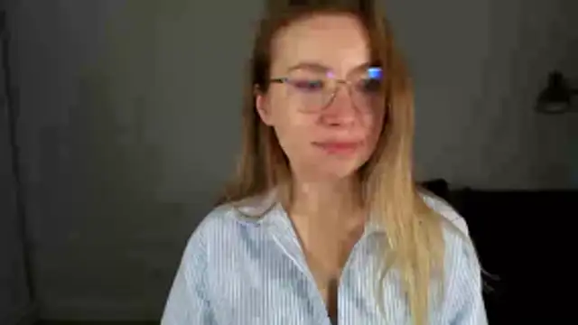 Snapshot of Mia_Tasty chatting on January 9, 2026, 7:37 am Mia Tasty online show from January 9, 2026, 7:37 am