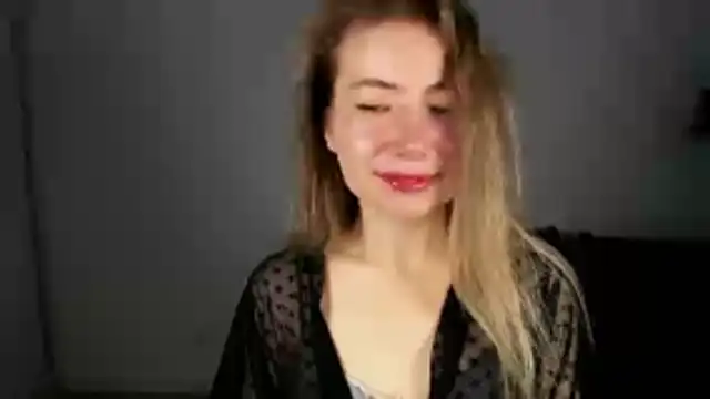 Snapshot of Mia_Tasty chatting on January 8, 2026, 8:09 am Mia Tasty online show from January 8, 2026, 8:09 am