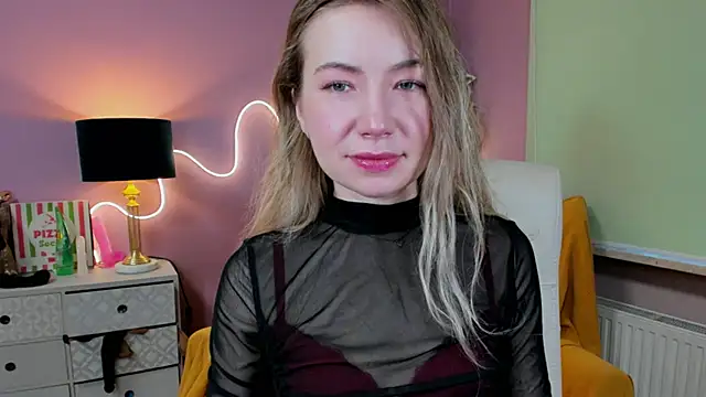 Mia Tasty online show from November 12, 2025, 7:45 am