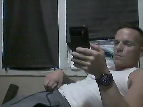 Rollinhard6969 online show from March 27, 2026, 10:11 pm