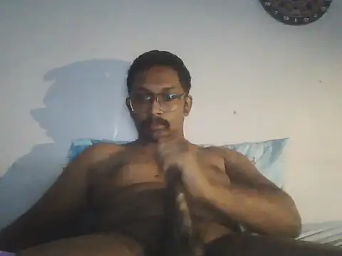 chennaibull101 online show from November 28, 2025, 7:47 pm