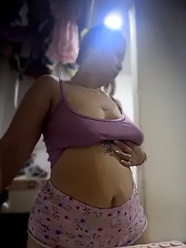 Emiily lee online show from April 10, 2026, 1:12 am