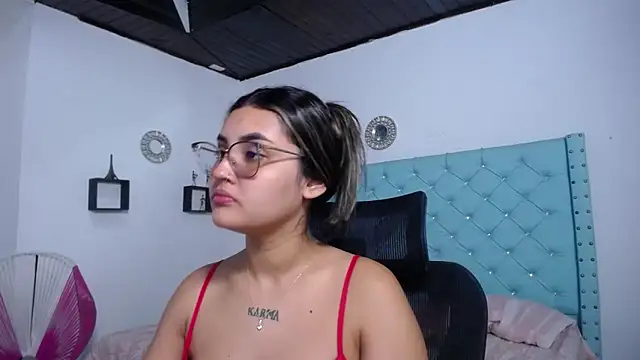 Snapshot of antonella_sweetlittle chatting on April 19, 2026, 11:55 am antonella sweetlittle online show from April 19, 2026, 11:55 am
