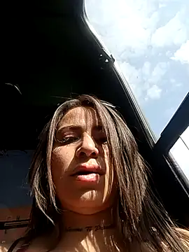 Snapshot of Alona_Evans chatting on February 26, 2025, 1:54 pm Alona Evans online show from February 26, 2025, 1:54 pm