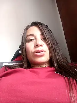 Snapshot of Alona_Evans chatting on February 23, 2025, 5:39 pm Alona Evans online show from February 23, 2025, 5:39 pm