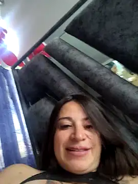 Snapshot of Alona_Evans chatting on October 1, 2025, 1:59 pm Alona Evans online show from October 1, 2025, 1:59 pm