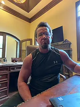 sluttydylan online show from July 12, 2026, 9:26 pm