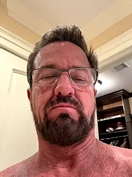 Snapshot of sluttydylan chatting on October 26, 2025, 11:10 am sluttydylan online show from October 26, 2025, 11:10 am