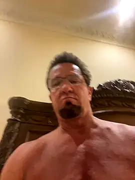 Snapshot of sluttydylan chatting on November 2, 2025, 7:57 am sluttydylan online show from November 2, 2025, 7:57 am