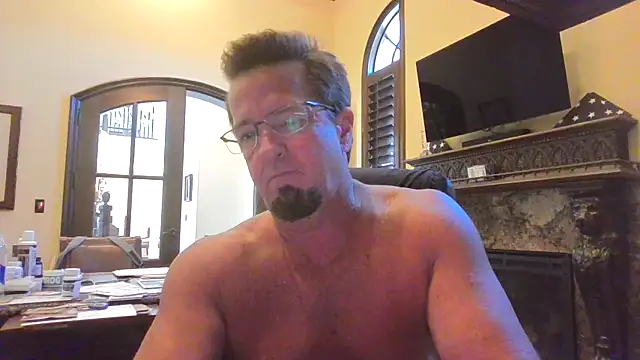 Snapshot of sluttydylan chatting on April 28, 2026, 6:12 pm sluttydylan online show from April 28, 2026, 6:12 pm