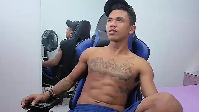 Snapshot of scarce_candy69 chatting on November 25, 2025, 2:28 pm scarce candy69 online show from November 25, 2025, 2:28 pm