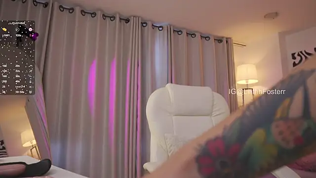 Snapshot of Lilithfosterr chatting on February 22, 2026, 9:16 pm Lilithfosterr online show from February 22, 2026, 9:16 pm