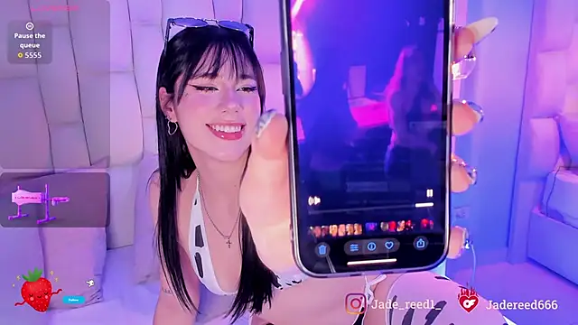 Snapshot of jade_reeed chatting on December 15, 2025, 4:07 am jade reeed online show from December 15, 2025, 4:07 am