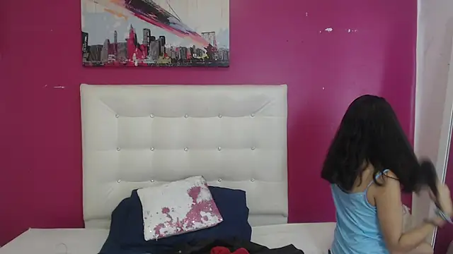 nextdoor fantasy1 online show from December 15, 2025, 8:47 pm