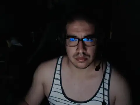 thealfawolf01 online show from March 27, 2026, 3:04 am