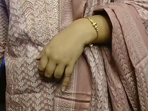 Snapshot of Unlucky-flowers chatting on November 26, 2025, 6:46 am Unlucky-flowers online show from November 26, 2025, 6:46 am