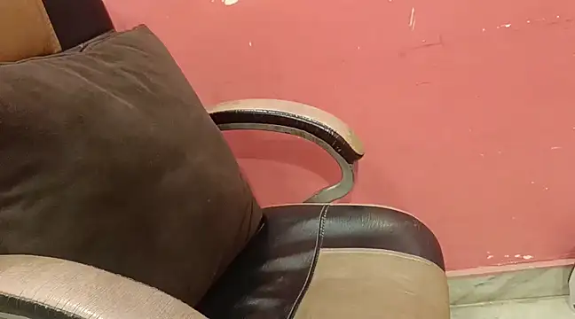 FRIENDFORFUN online show from February 28, 2025, 6:10 am