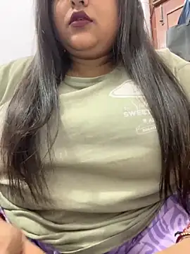 Snapshot of smile_pretty chatting on September 11, 2025, 5:24 pm smile pretty online show from September 11, 2025, 5:24 pm