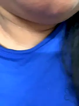 Snapshot of smile_pretty chatting on September 29, 2025, 12:33 pm smile pretty online show from September 29, 2025, 12:33 pm