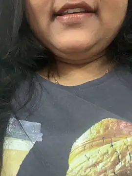 smile pretty online show from March 16, 2026, 4:32 pm