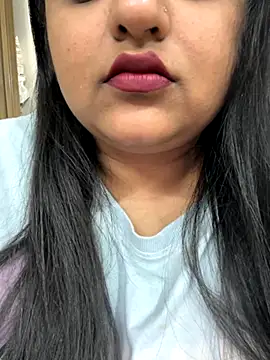 Snapshot of smile_pretty chatting on October 11, 2025, 9:27 pm smile pretty online show from October 11, 2025, 9:27 pm