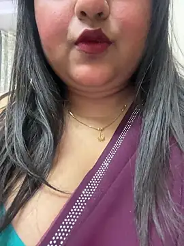 Snapshot of smile_pretty chatting on March 19, 2025, 7:17 pm smile pretty online show from March 19, 2025, 7:17 pm