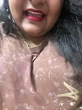 Snapshot of smile_pretty chatting on January 20, 2025, 7:14 pm smile pretty online show from January 20, 2025, 7:14 pm