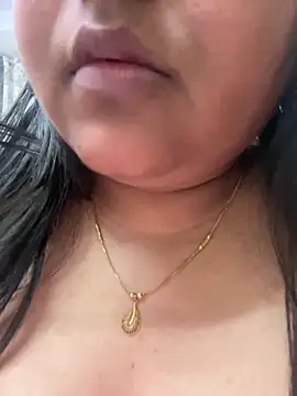 Snapshot of smile_pretty chatting on March 13, 2025, 9:26 pm smile pretty online show from March 13, 2025, 9:26 pm