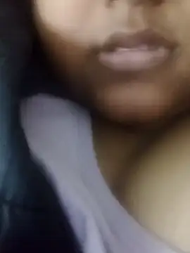 Snapshot of smile_pretty chatting on January 15, 2025, 2:35 pm smile pretty online show from January 15, 2025, 2:35 pm